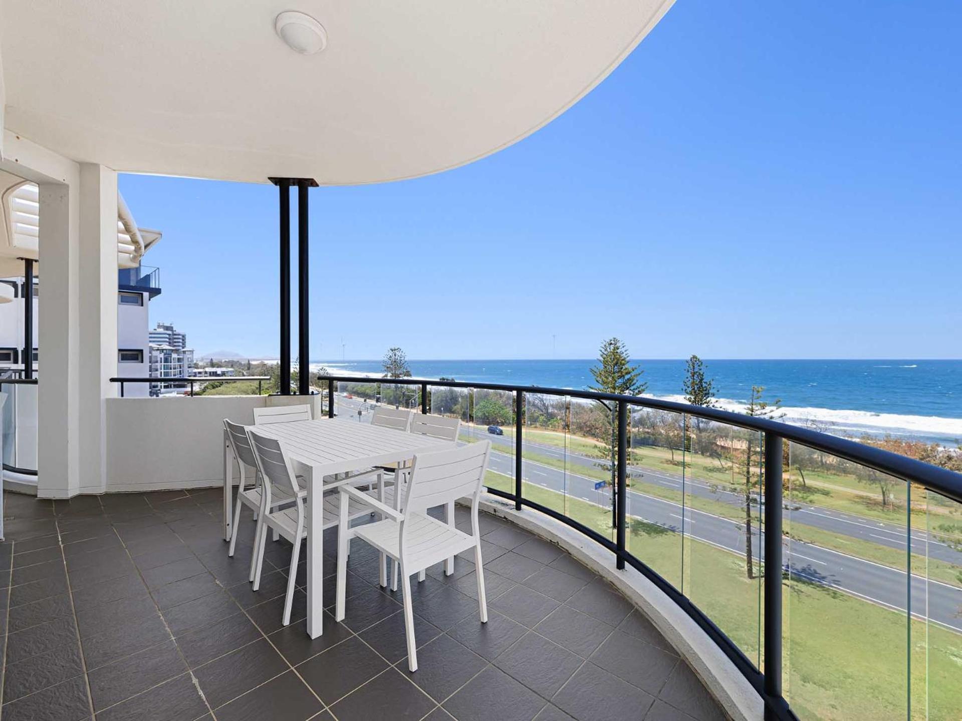 Meridian Alex Beach Apartments Alexandra Headland Exterior foto